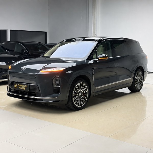 NIO ES8 Six-seat Executive 2026 available for export from China